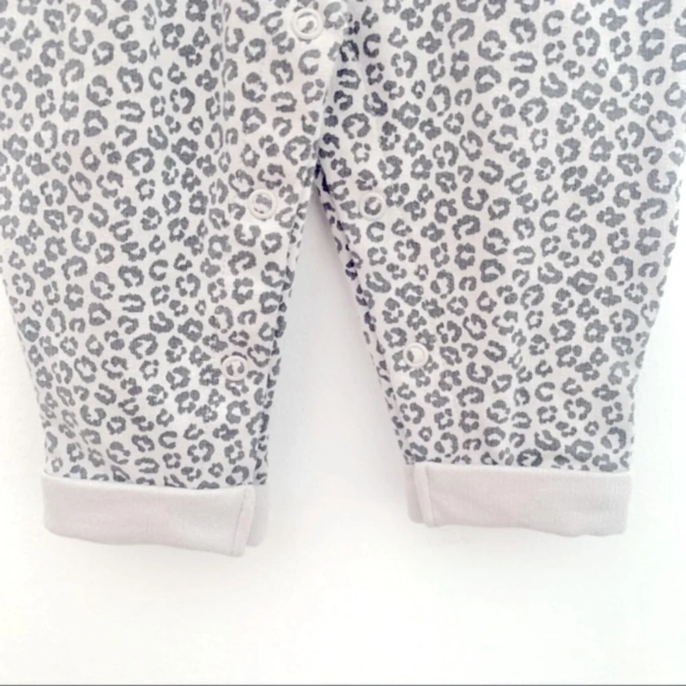 Carter’s Leopard Cheetah Jumpsuit 9M NWT